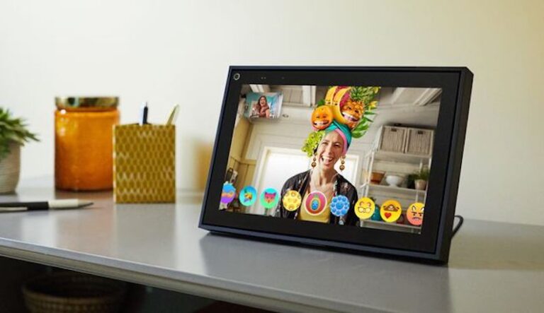 Facebook komt met lipsync voor 'portal speakers' (video)