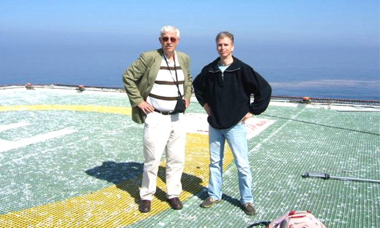 Blad 766: Spotify, 77 WABC, REM-eiland