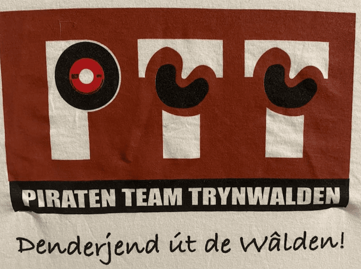 Firma PTT: avonturen in een weiland