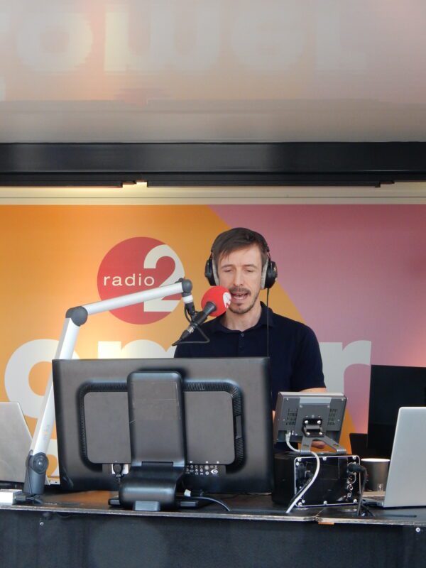 Radio 2: Vanuit Blankenberge, via Brussel naar de app