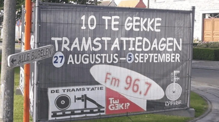 Carina vanuit de tram, ondanks corona (audio)