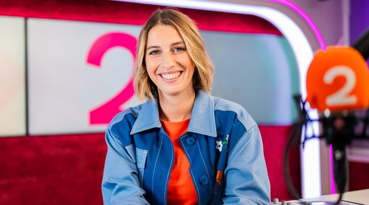 Blad 2043: Radio2, Audify, satelliet-tv