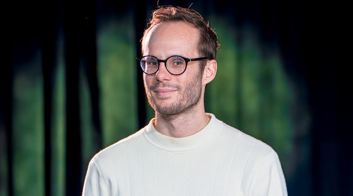 Blad 2308: Vincent Fierens, DAB+ Austria, OMS