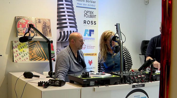 Blad 2537: Radio Barbier, RTBF, DAB+ in Slovenië