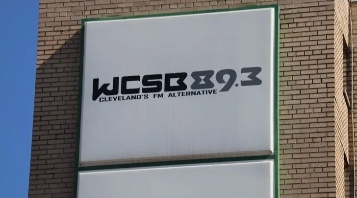 Blad 2562: Sonos, Radio Caroline, WCSB